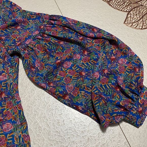 Rose + Olive boho pastel flowers top with ballon sleeves Sz M - Picture 6 of 13